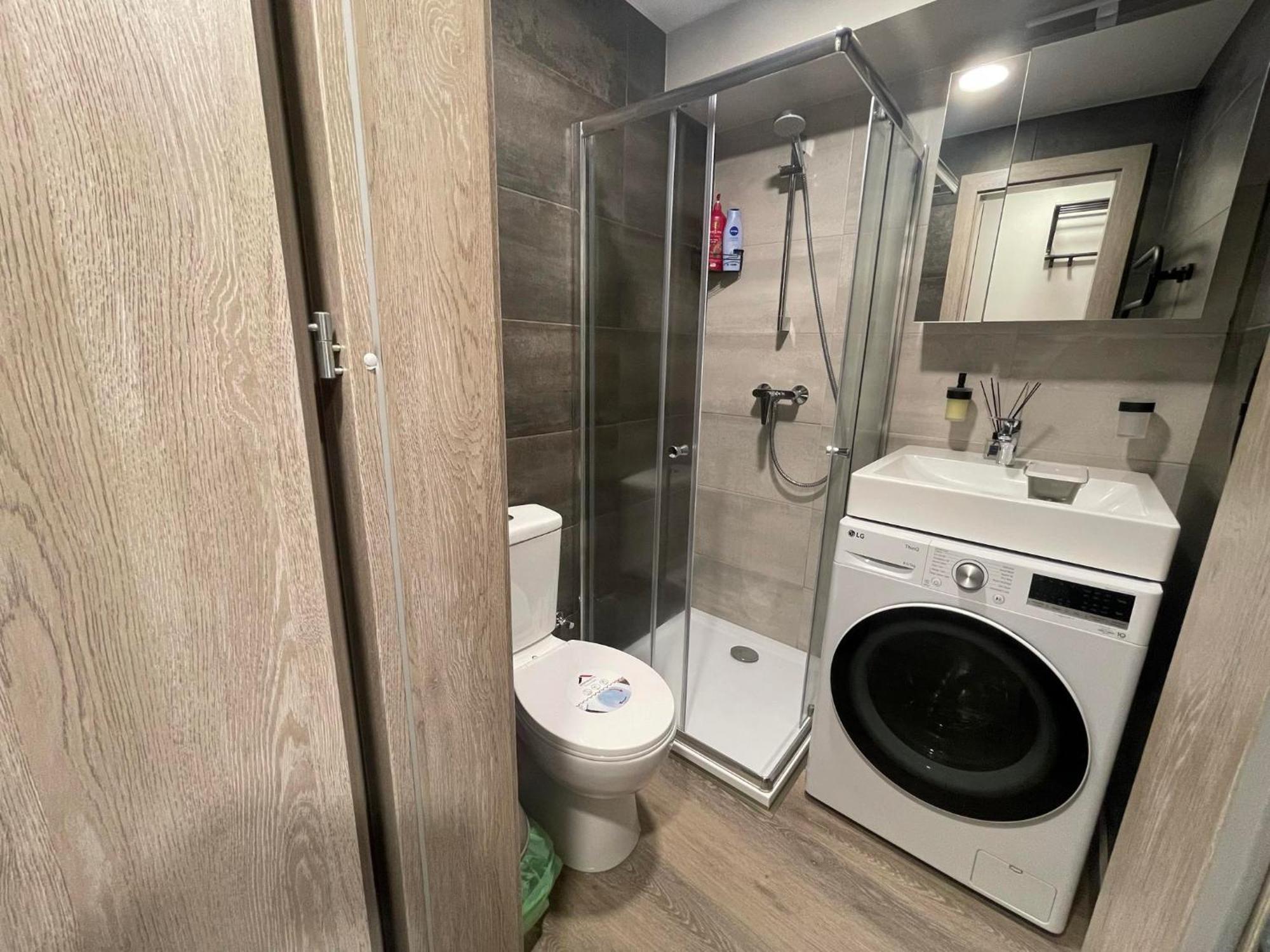 24H Self Check-In Cozy Visit Studio3 On The First Floor Kaunas Kültér fotó